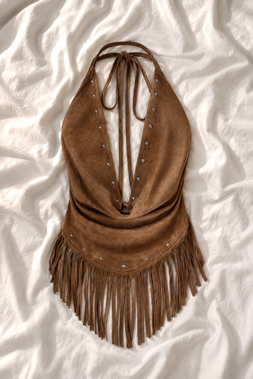 Top Dos Nu à Franges et Clous – Style Bohème Y2K