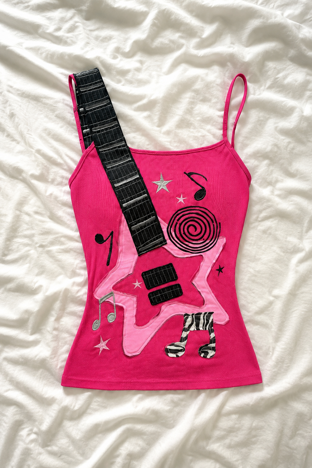 Top Guitare Femme à Bretelles – Style Y2K