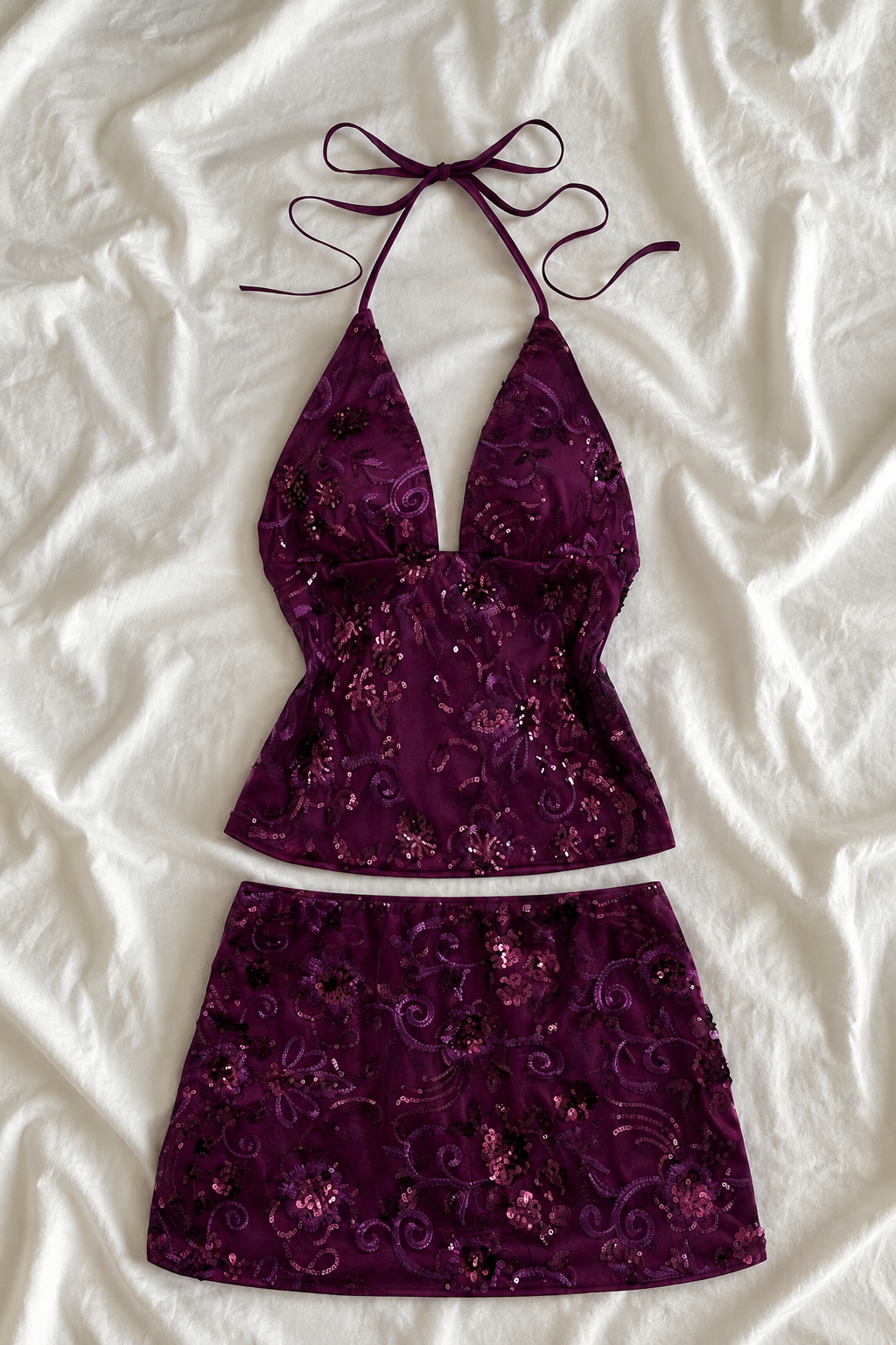 Ensemble soirée dos nu à sequins – Top noué et mini-jupe