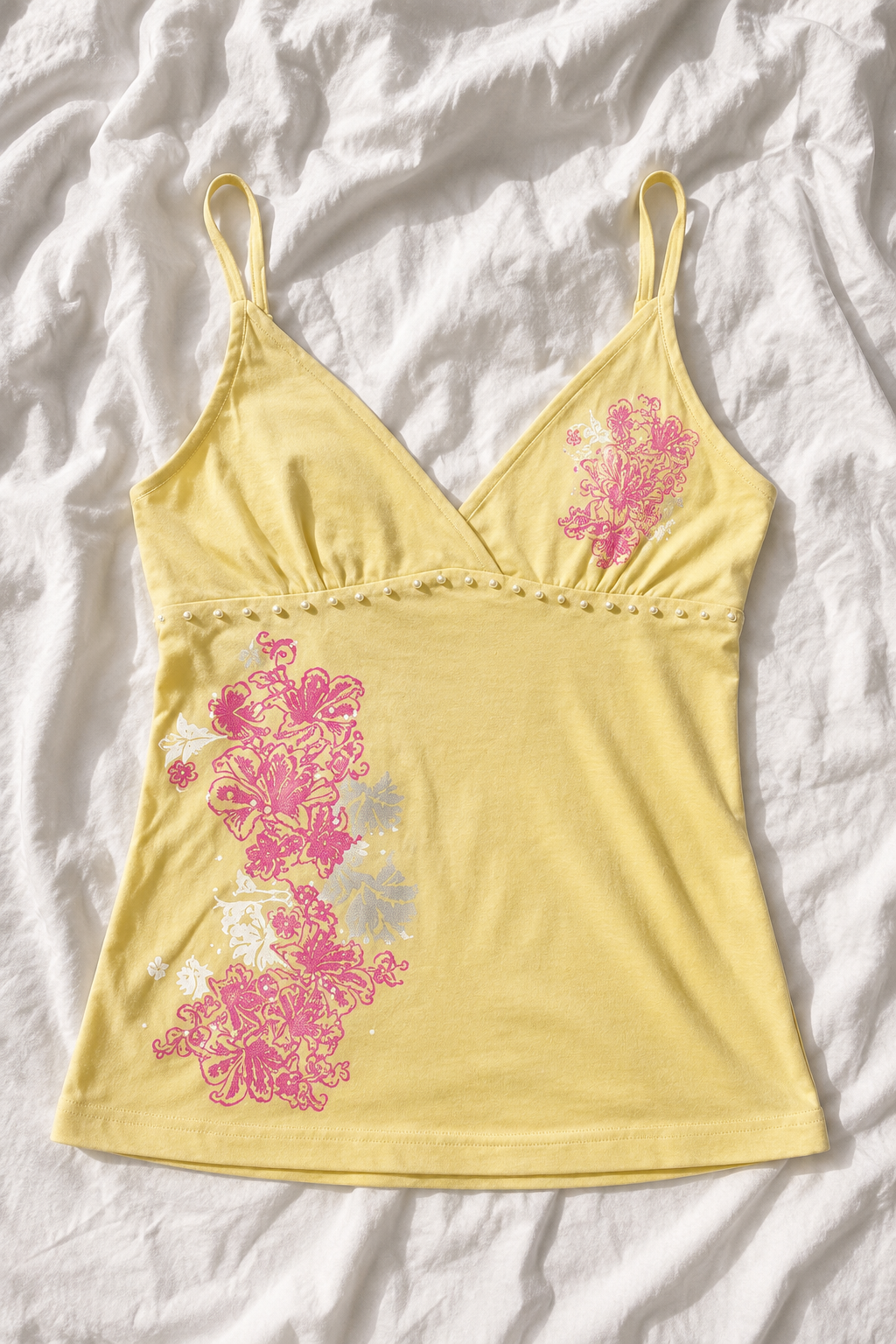 Top Femme Fleuri à Perles – Style Y2K